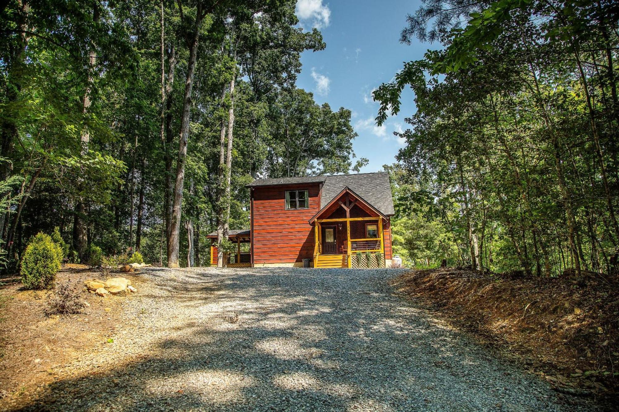 Adore The Smores Rustic Mountain Charm Outdoor Spaces And A Cozy Hot Tub บลูริดจ์ ภายนอก รูปภาพ