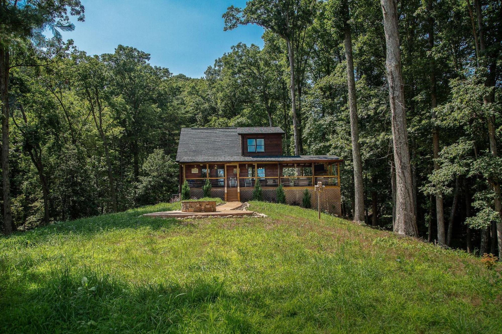 Adore The Smores Rustic Mountain Charm Outdoor Spaces And A Cozy Hot Tub บลูริดจ์ ภายนอก รูปภาพ